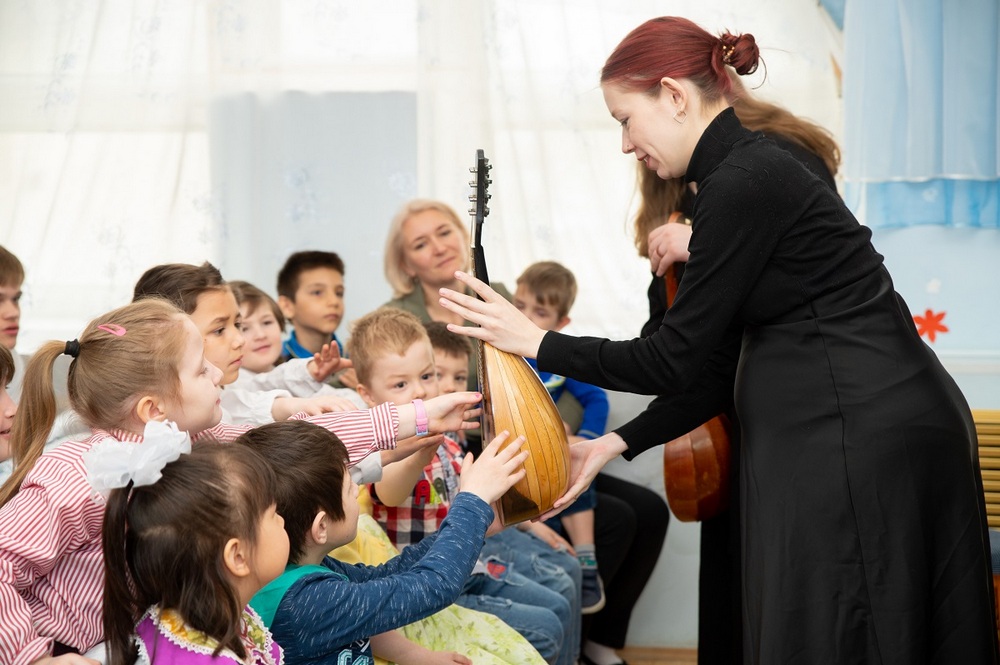  Почти 500 воспитанников социально-реабилитационных центров Свердловской области стали участниками проекта «Большая музыка для маленьких сердец»