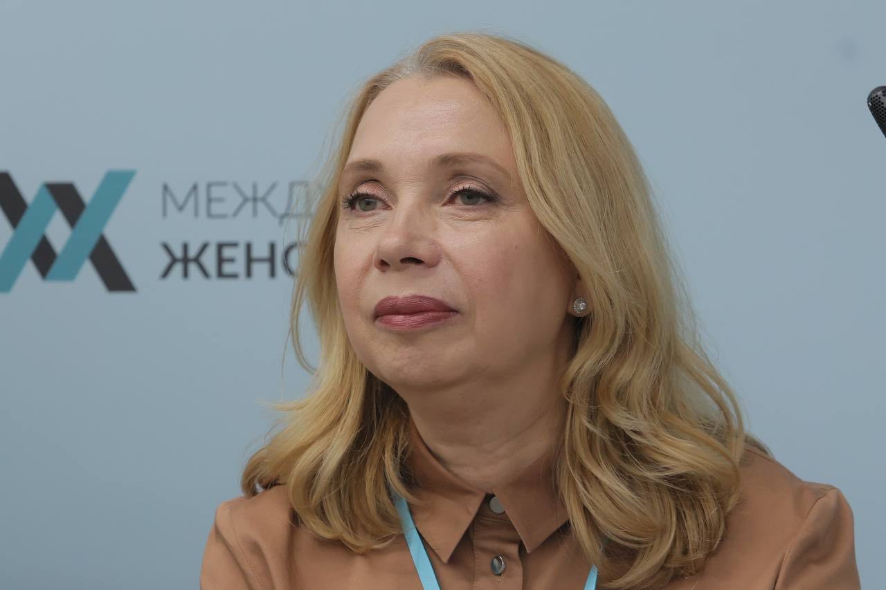 Президент БФ «Синара» Наталья Левицкая представила опыт фонда на Международном женском форуме